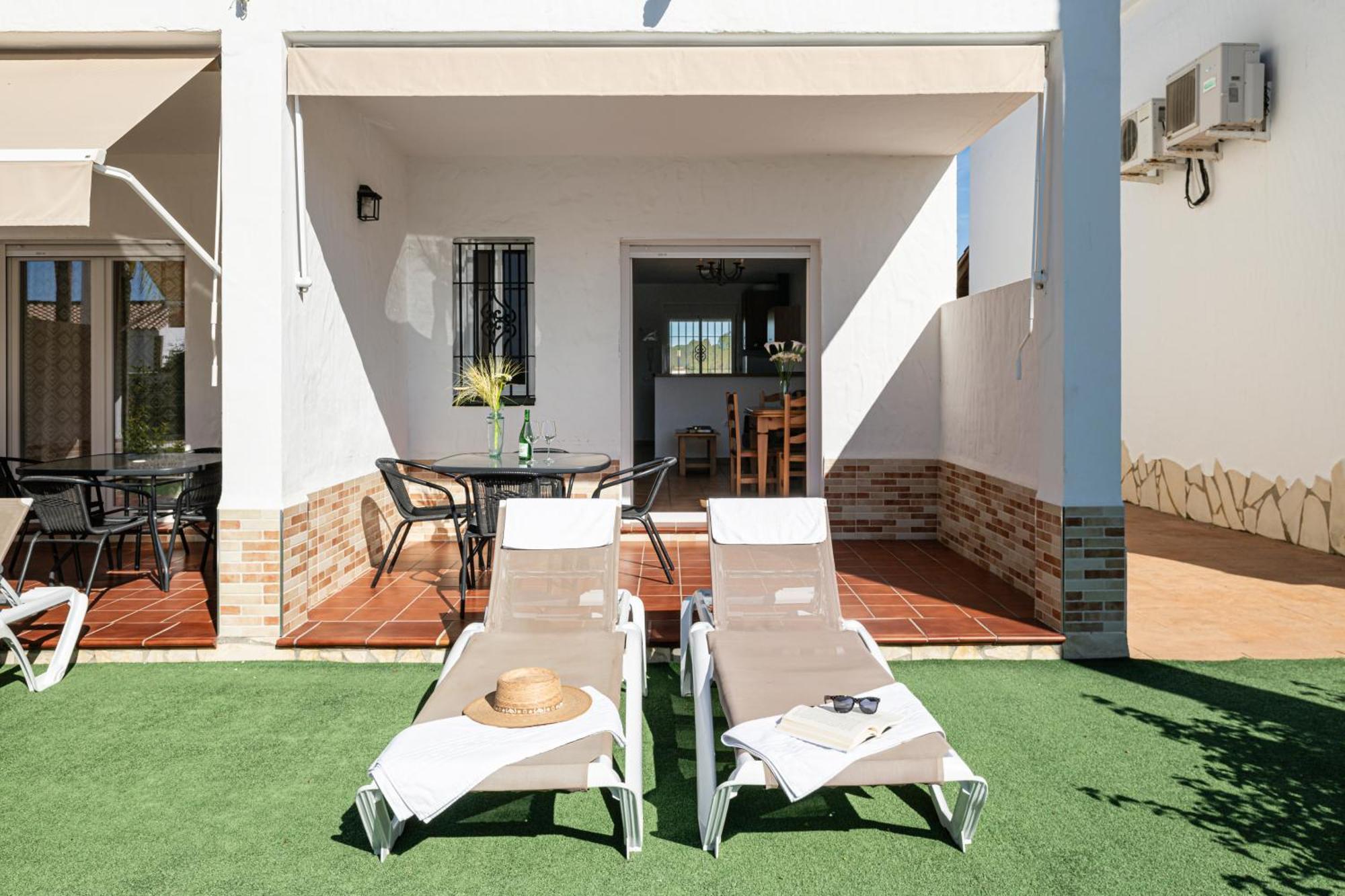 Apartamentos Los Olivos Conil De La Frontera Exterior foto